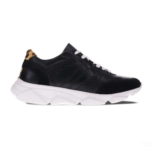 Chloe Casual Sneaker - Black
