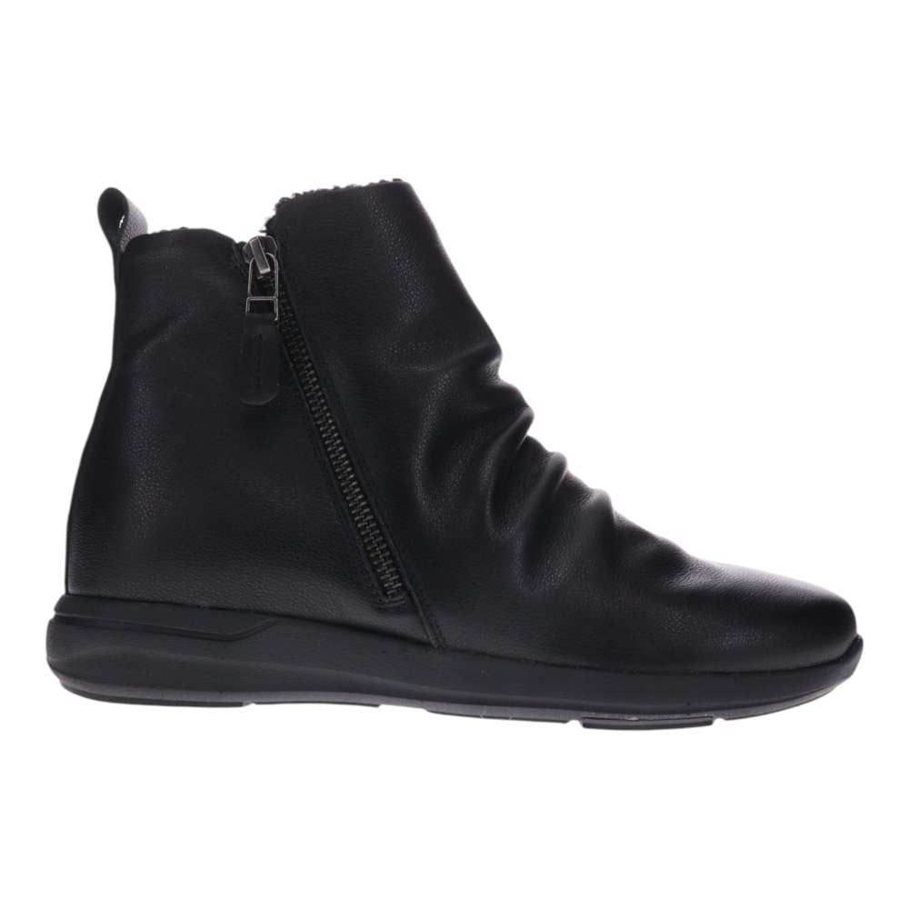Nina II Boots - Black