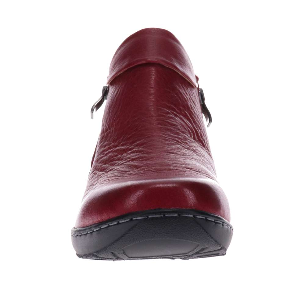 Wellness Boot - Burgundy