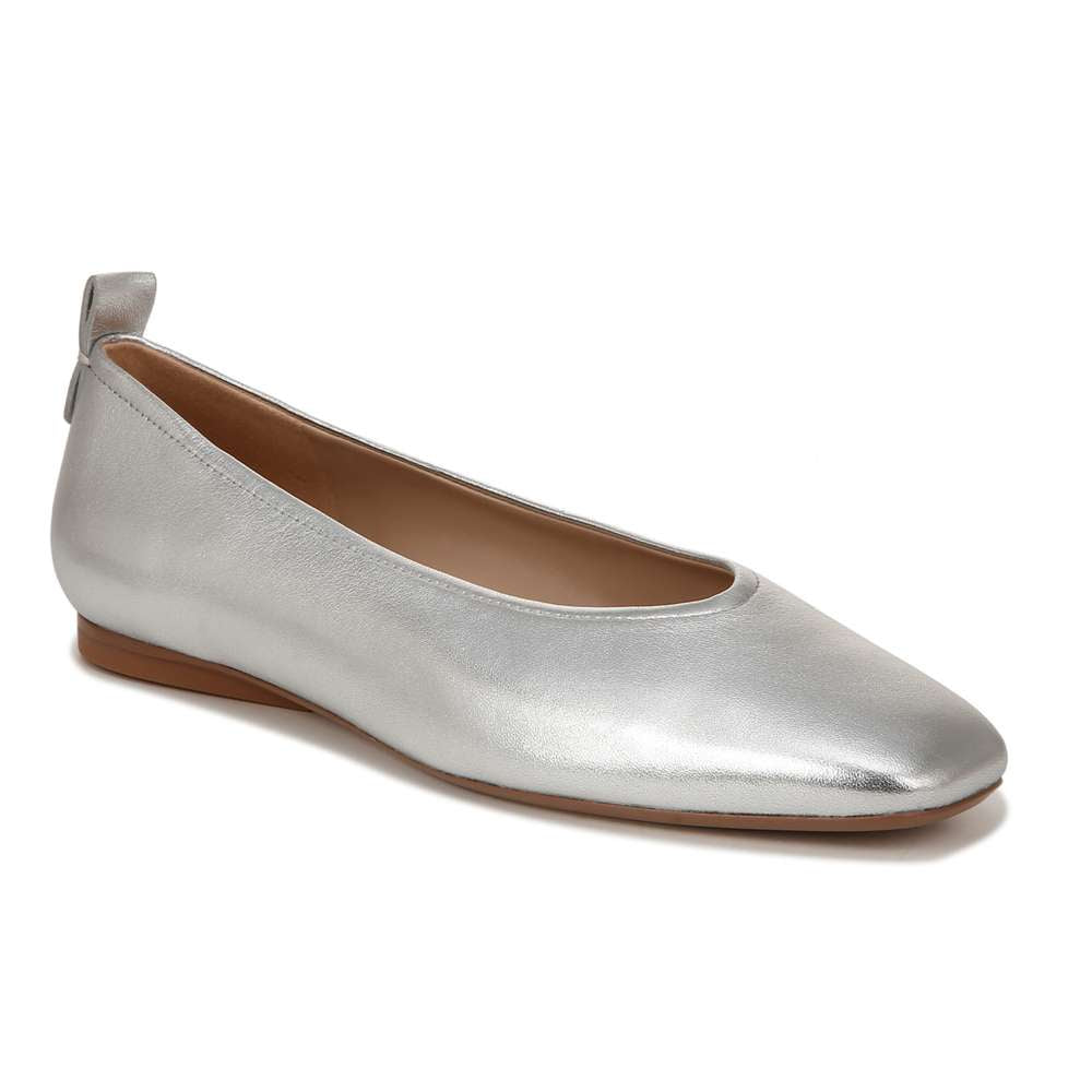 Carla Flat - Silver