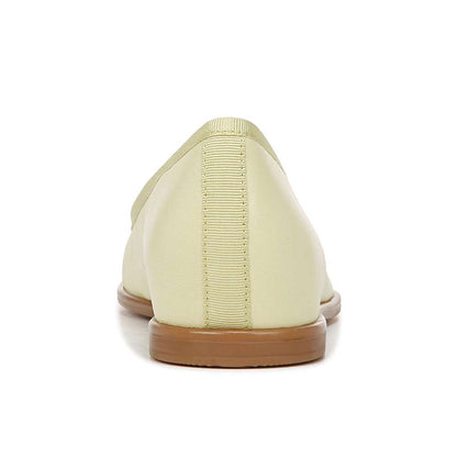 Essential Flat - Pale Lime