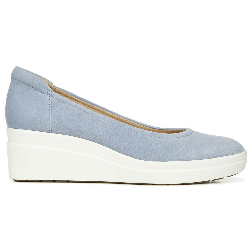 Susan Wedge - Pale Blue