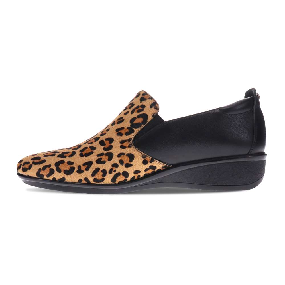 Jamaica Loafer - Black Leopard