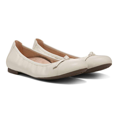 Amorie Ballet Flat - Cream Wavy