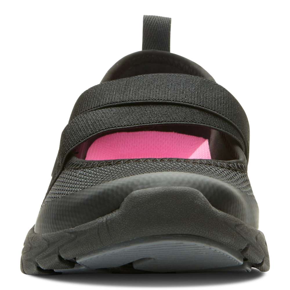 Pace Slip-On Sneaker - Black